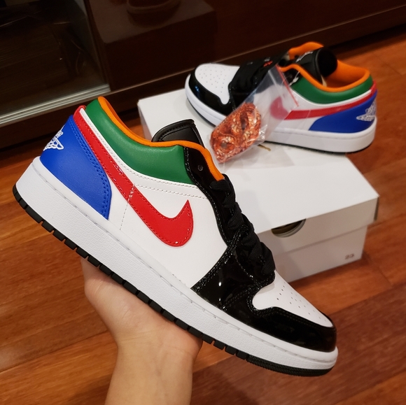 jordan 1 low multi patent